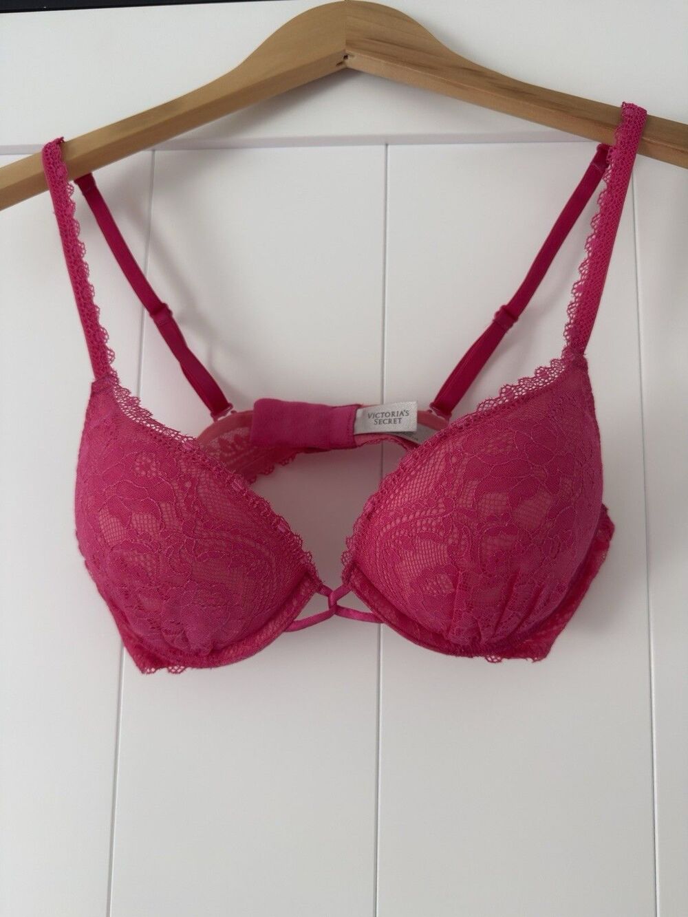 Victoria's Secret Miraculous Plunge Bra Multiway Pink Lace 34A Adds 2 Cups